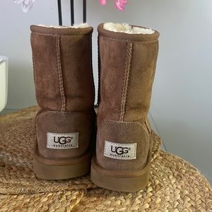 UGG girls